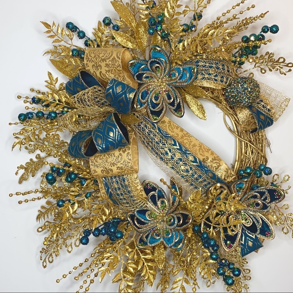 🦋SOLD🦋Glam Peacock Blue and Glittered Gold Wreath - Picture 10 of 11
